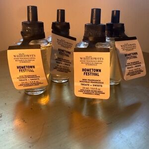 BATH & BODY WORKS — WALLFLOWERS — HOMETOWN FESTIVAL